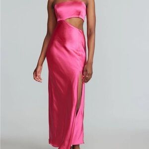 Nitsan x RSVP Collection
Dynamite Jane Cut Out Satin Maxi Dress